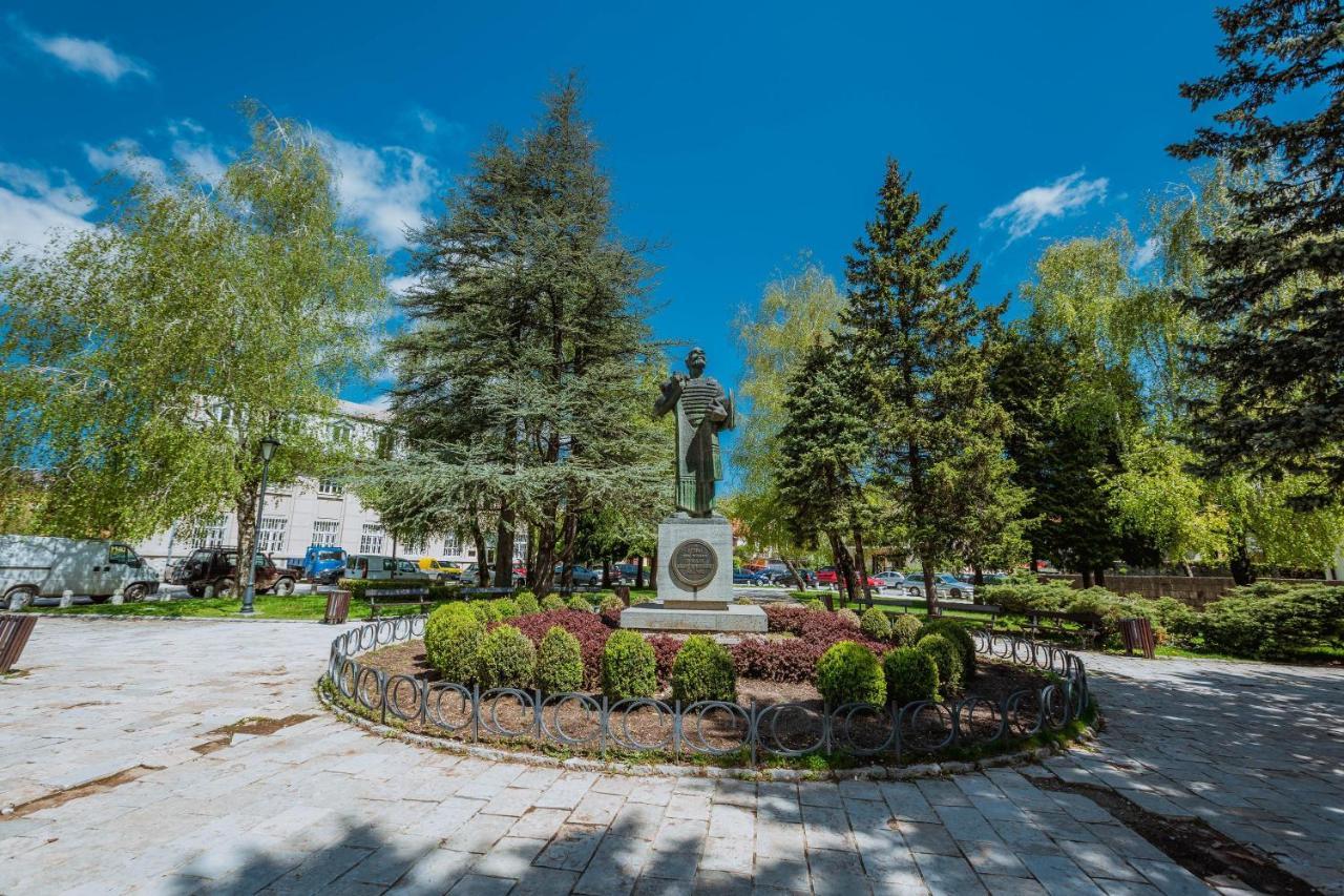 Hotel Dapcevic Cetinje Eksteriør billede